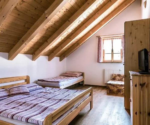 Roubenka U Huvaru Tachov (Ceska Lipa)